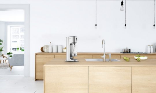 Aqvia Soda sparkling water