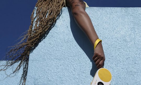 Polaroid speakers with retro design available at Aqipa