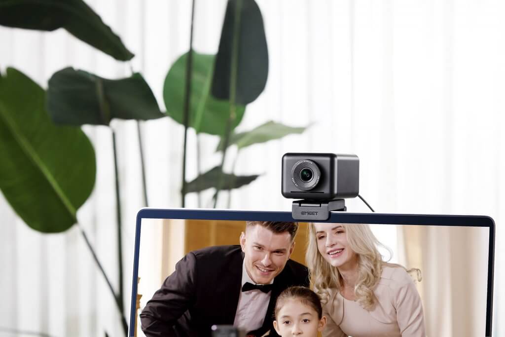 eMeet camera